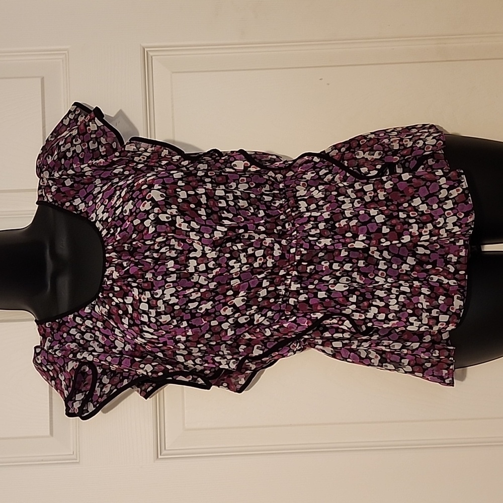 H& M Sleeveless Ruffled Top